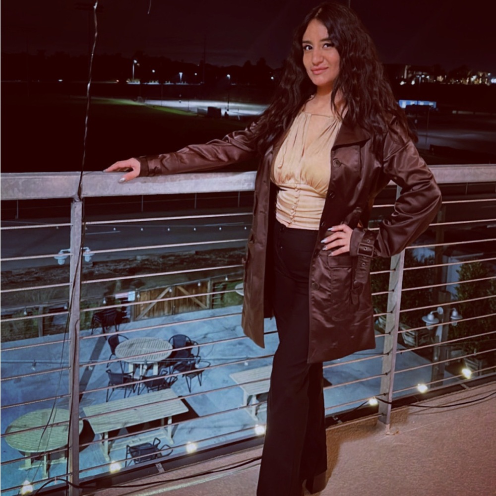 Meet your Posher, Fernanda